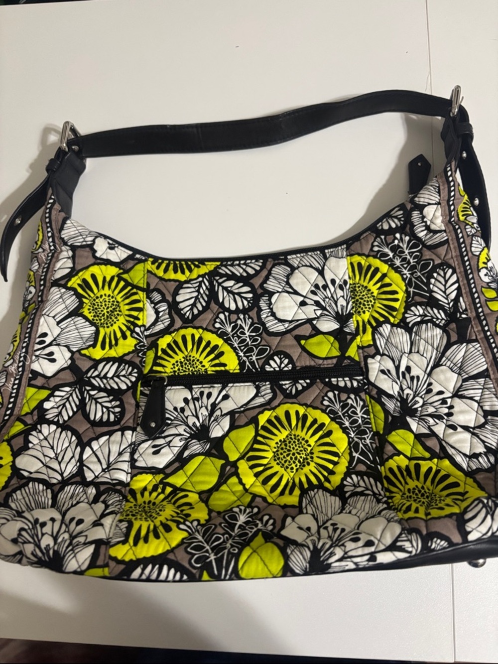 Vera Bradley Citron pattern Quilted Shoulder Bag